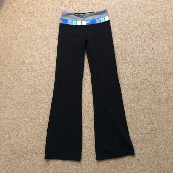 lululemon athletica Pants - Lululemon Black Bootcut Yoga Pants